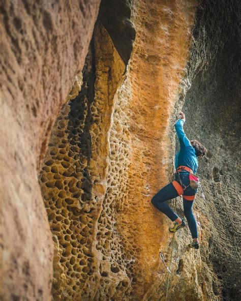 Climbing with special people in this very iconic spot in Finale Ligure ...