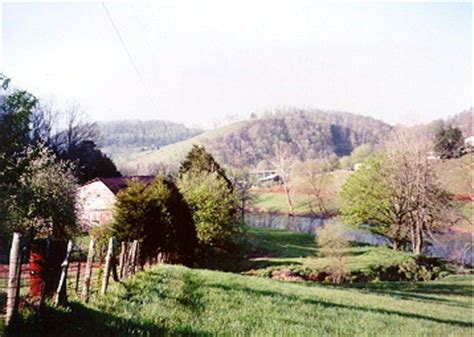 Pictures of the Powell River at Arthur, Tennessee