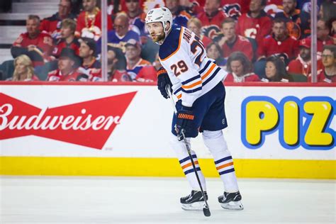 Report: Edmonton Oilers forward Leon Draisaitl dealing with core muscle ...