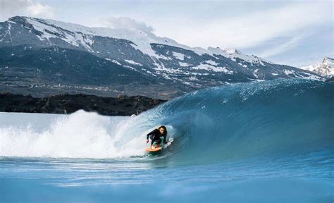 How wave pool technology is revolutionizing surfing