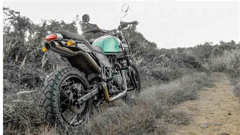 Customised Royal Enfield Himalayan Features A Dual Underseat Exhaust