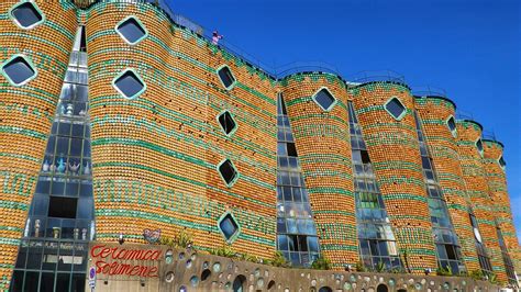 Video: Solimene Ceramic Factory in Vietri sul Mare, on the Amalfi Coast ...