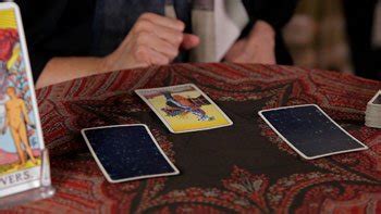 What Tarot Cards Mean Yes Or No (A Guide To REAL Readings)