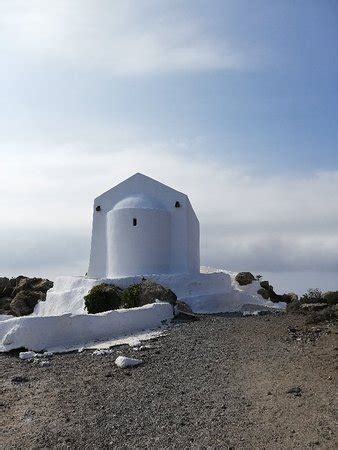 Hiking Trail Fira - Oia (Santorini) - 2019 All You Need to Know BEFORE You Go (with Photos ...