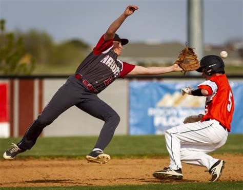 Canyon Ridge starts series with Jerome with a win