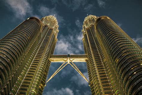 The Petronas Towers Bridge Inside