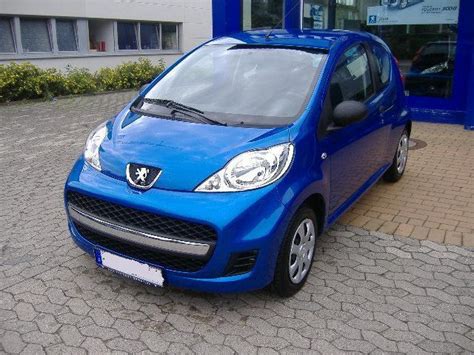 Peugeot 107 2014-4 | Lista de Carros