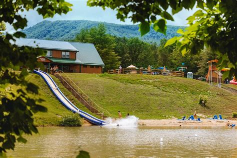 Jellystone Park at Natural Bridge Pool: Pictures & Reviews - Tripadvisor