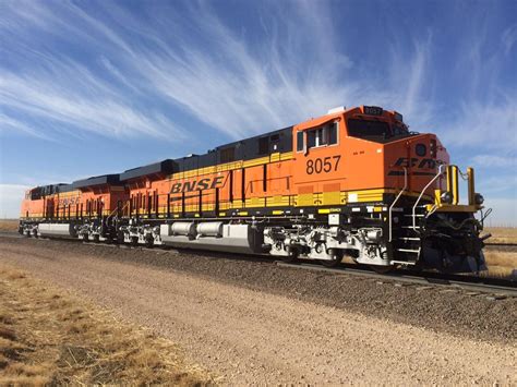 ITAP of two fresh BNSF locomotives in Texas : itookapicture