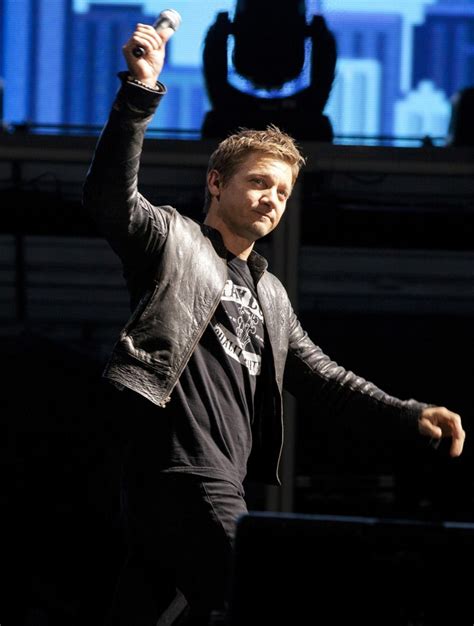 Jeremy Renner Picture 70 - Black Eyed Peas and Friends Concert 4 NYC in Support of The Robin ...