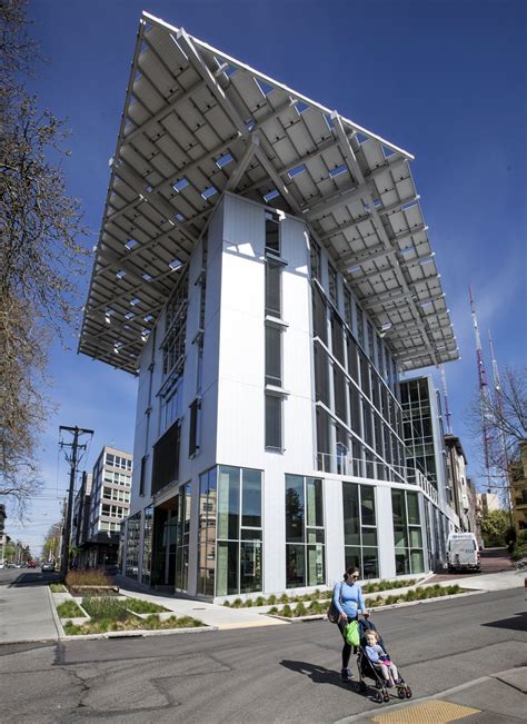 Bullitt Center tops its green goals, is making energy to spare | The ...