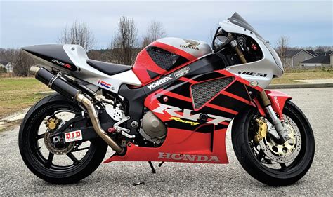 2001 Honda RC51 – Iconic Motorbike Auctions