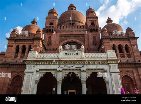 Lahore Museum High Resolution Stock Photography and Images - Alamy