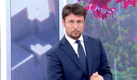 Mediaset sospende Andrea Giambruno da Diario Del Giorno