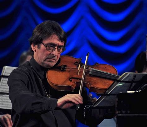 10 Famous Viola Players and their Viola Performance (Great Violist) - CMUSE