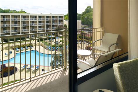 Atlanta Airport Hotel with Shuttles | Atlanta Airport Marriott