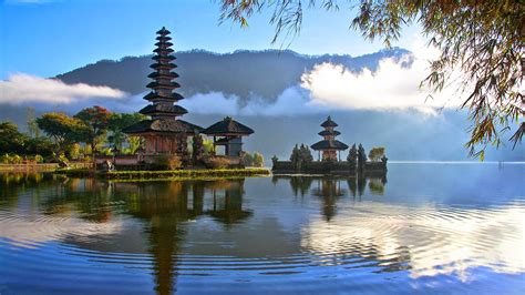 Tempat Wisata Terbaik di Indonesia