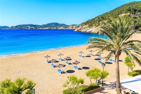 10 Best Beaches in Ibiza - Which Ibiza Beach is Right For You?