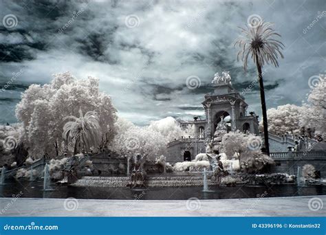 Fountain and Cascade in Park De La Ciutadella in Barcelona Stock Photo ...