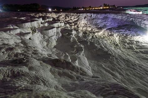 Premium Photo | Pamukkale on the top with a view of the city of denizli at night turkey