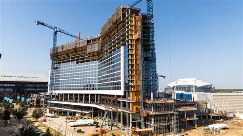 Topping-Off Ceremony Held For Loews Arlington Hotel | Meeting Spotlight