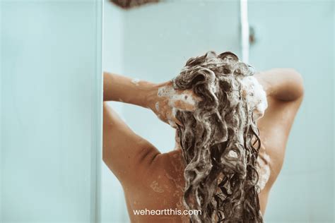 9 Best Shampoos for Soft Water For Healthy Hair + Scalp