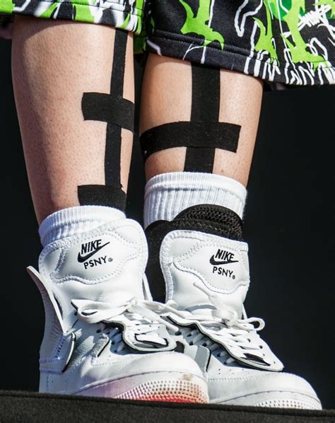 Billie Eilish Can’t Stop Wearing These Sustainable Nike Sneakers – Footwear News