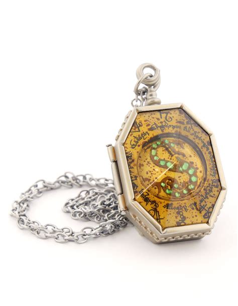 Harry Potter Horcrux Locket | Memorabilia & Collectibles | Grown-Up Toys | Gifts & Toys | Virgin ...