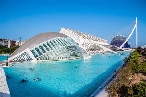 How To Spend 3 Days in Valencia, Spain - Paulina on the road