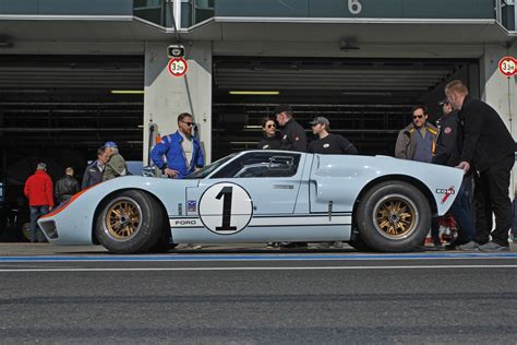 Ford GT40 MK II Fia 1966 | Ford gt40, Custom muscle cars, Gt40