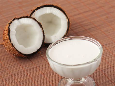 How to Make Coconut Milk at Home with Dry or Fresh Coconut