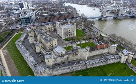 Aerial View Flying Over Tower Hill in London 4K Stock Image - Image of birds, cityscape: 103727683