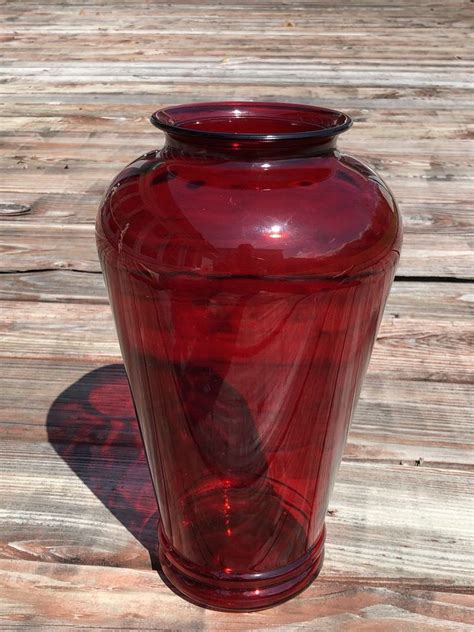 Large Red Glass Vase | eBay | Red glass, Vase, Glass vase