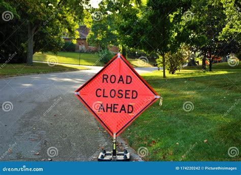 Road Closed Ahead Construction Sign in a Residential Neighborhood Stock ...