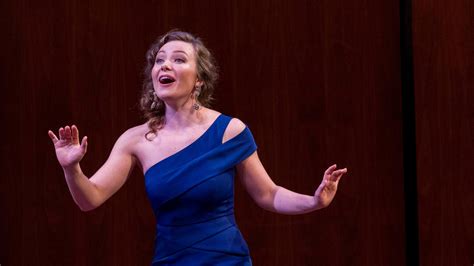 Review: An Afternoon of Opera Stars in the Making - The New York Times