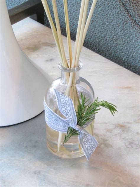 DIY Essential Oil Home Reed Diffuser - Francois et Moi