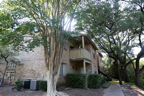 Photos | Bent Tree Apartments in Austin