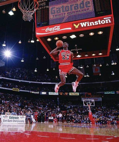 The story behind an iconic Jordan photo - Sports Illustrated