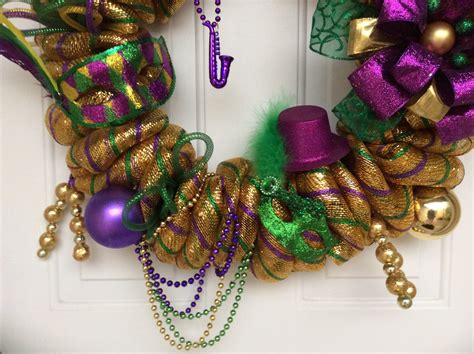 Mardi Gras wreath Fat Tuesday decorations New Orleans | Etsy