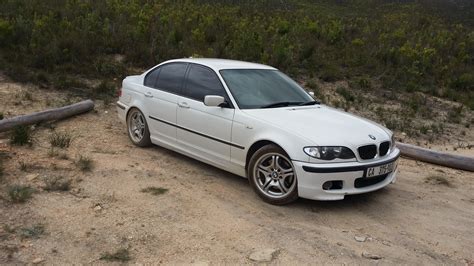 E46 330i SportsPack 2 Alpine White Manual 6Speed