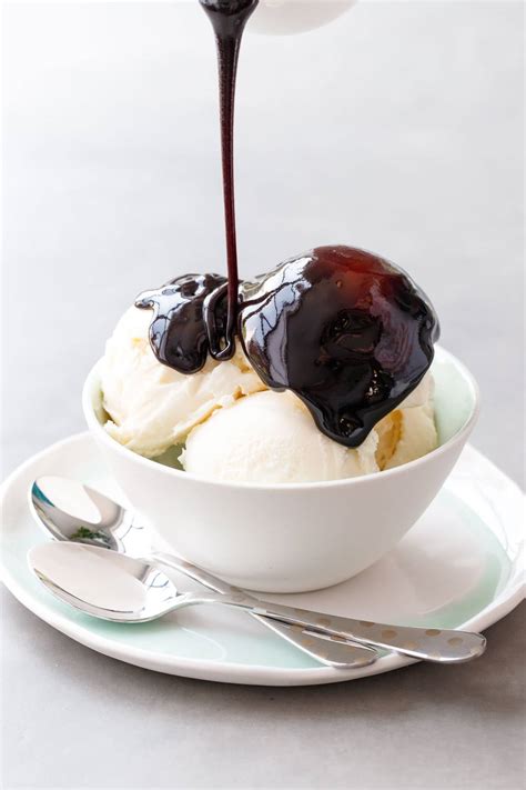 Old Fashioned Fudge Sauce | Love and Olive Oil