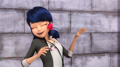 Marinette and Tikki #MiraculousLadybug | Miraculous ladybug movie, Miraculous ladybug wallpaper ...