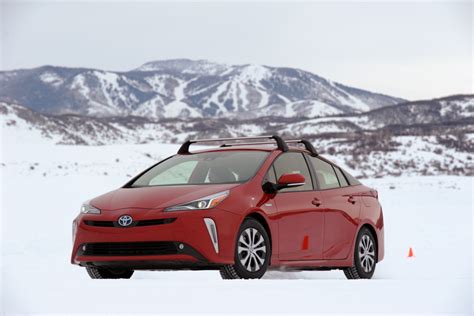 2019 Toyota Prius AWD-e Review: Economy Adventuremobile Tested | GearJunkie