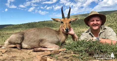 Mountain Reedbuck Hunting South Africa | AfricaHunting.com