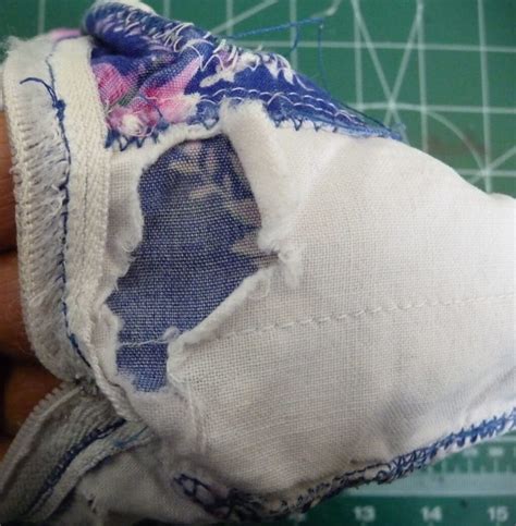 How To Replace A Zipper Tutorial - Sewn By Tanya Blog