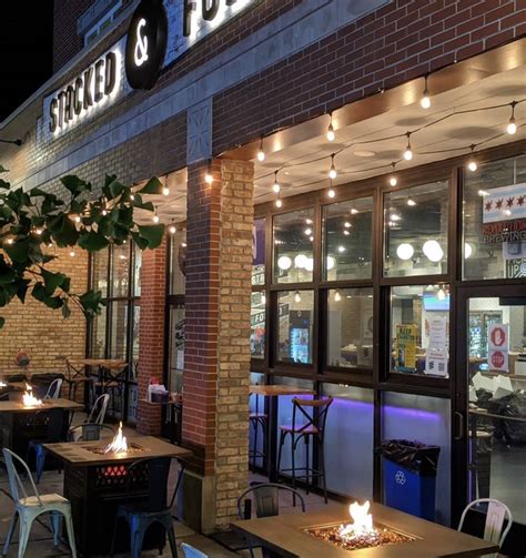 Evanston restaurants extend outdoor dining season during pandemic