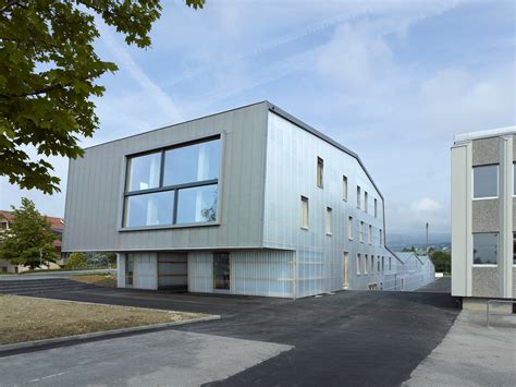 Gallery of Multifunctional Building and Infrastructure / bunq architectes - 2