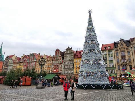 Wroclaw Christmas Market and Old Town Winter Guide - Pack your bags