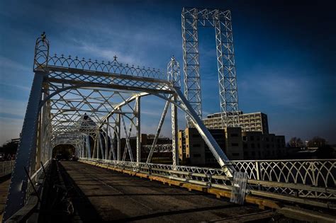 Project Gallery - Vehicle Bridge Deck - Minto Centre Bridge-Ottawa-Ontario