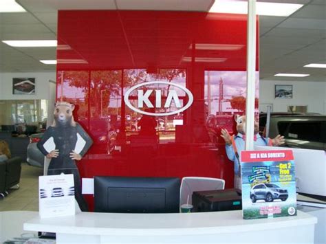 Napleton's Northlake KIA car dealership in Palm Beach Gardens, FL 33403 | Kelley Blue Book